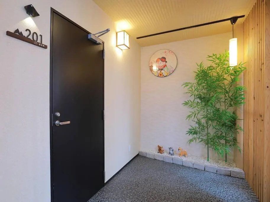 道頓堀民泊21＆道頓堀真ん中＆Mini浮世絵美術館、心斎橋、家族旅行、Family Trip Osaka Apartment Japan
