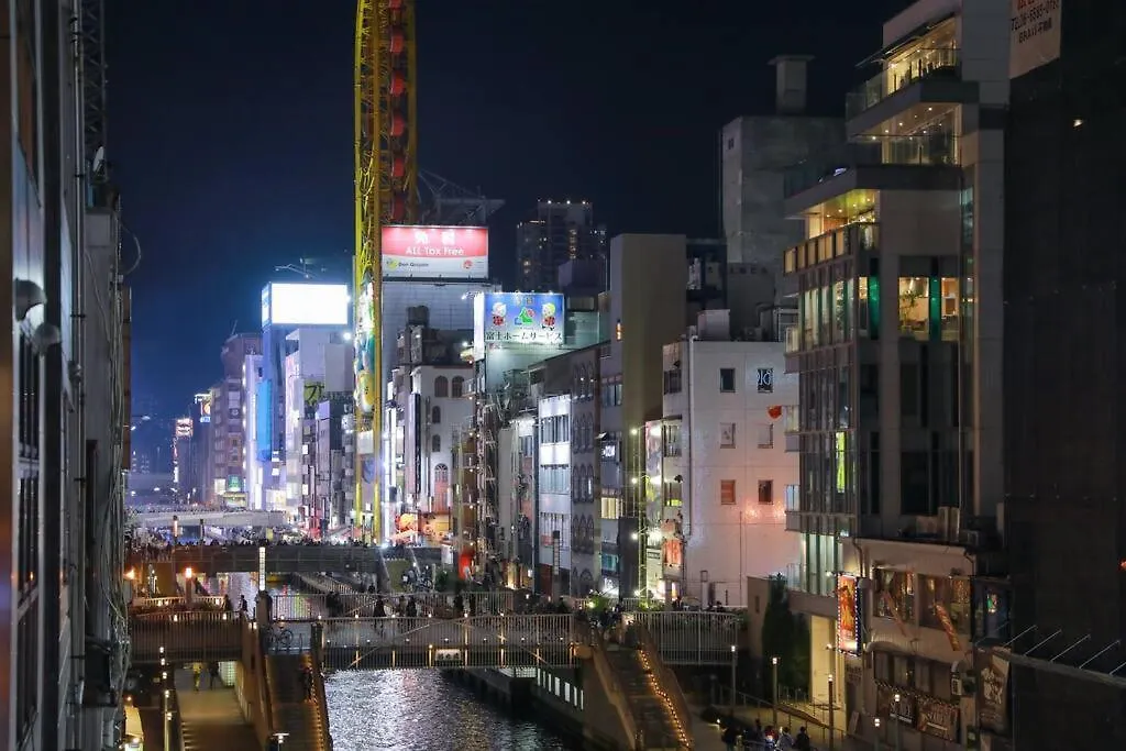 道頓堀民泊21＆道頓堀真ん中＆Mini浮世絵美術館、心斎橋、家族旅行、Family Trip Osaka Apartment 0*,  Japan